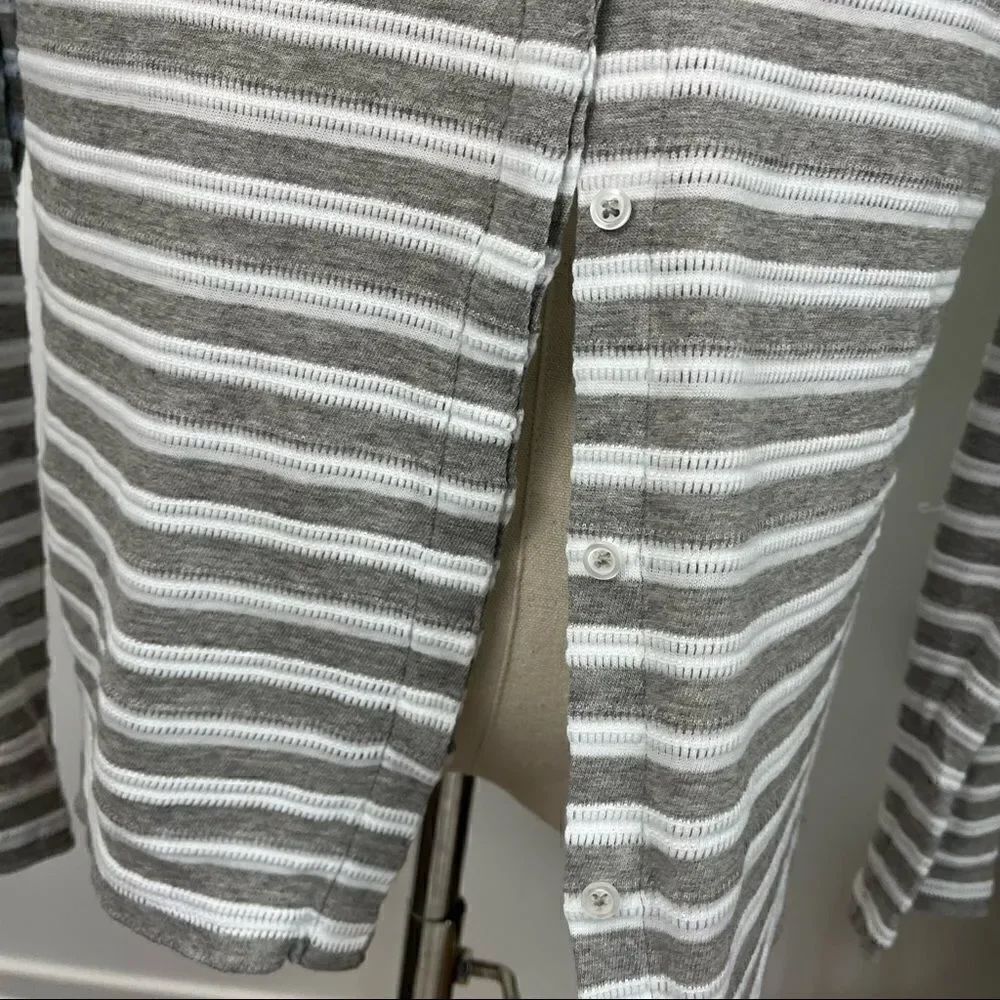 Reiss White Grey Striped Knit Tee Button Back Small - Picture 8 of 12
